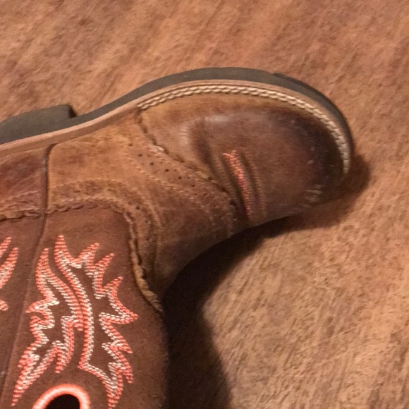 Boots - Picture 3 of 3